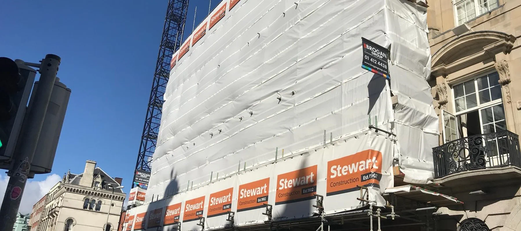 Central Plaza Banner